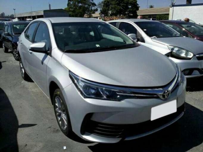 LOTE 037 TOYOTA COROLLA 1.8 GLI 16V FLEX